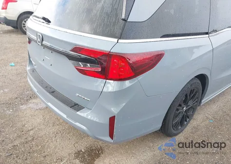 2025 Honda Odyssey Sport-L from USA, damaged, VIN 5FNRL6H7XSB051268